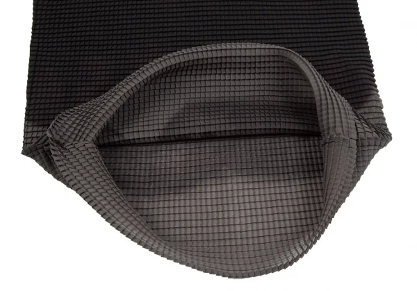 イッセイミヤケ ホワイトレーベルISSEY MIYAKE WHITELABEL ハイネックグラデーションボックスプリーツカットソー 黒グレー2 K-111402_009