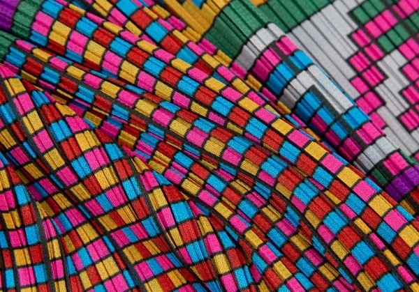 プリーツプリーズPLEATS PLEASE 斜行カラフルブロックプリントノースリーブワンピース マルチ3 K-111472_011