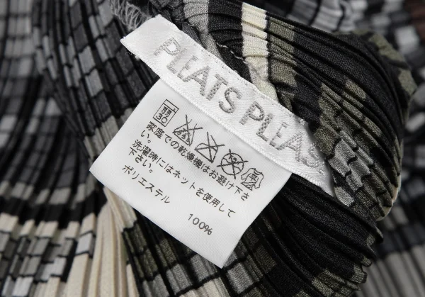 プリーツプリーズPLEATS PLEASE 斜行ブロックプリントプリーツノースリーブワンピース グレーマルチ1 K-111473_013