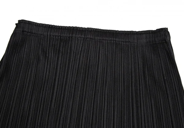 プリーツプリーズPLEATS PLEASE プリーツ台形ミニスカート 黒F K-111475_003