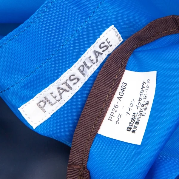 PLEATS PLEASE Fold Design Tote Bag K-111482_019