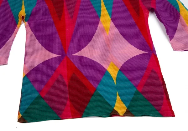 イッセイミヤケミーISSEY MIYAKE me カラフルプリントハイネックカットソー マルチF K-111489_007