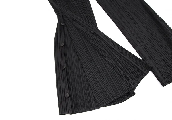 PLEATS PLEASE Hem Button Flare Pleat Pants K-111543_007