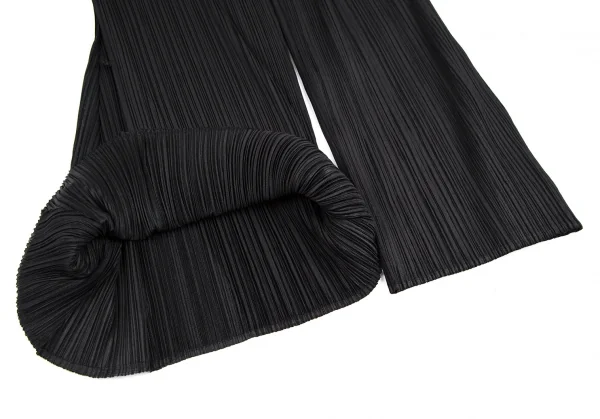 PLEATS PLEASE Hem Button Flare Pleat Pants K-111543_008