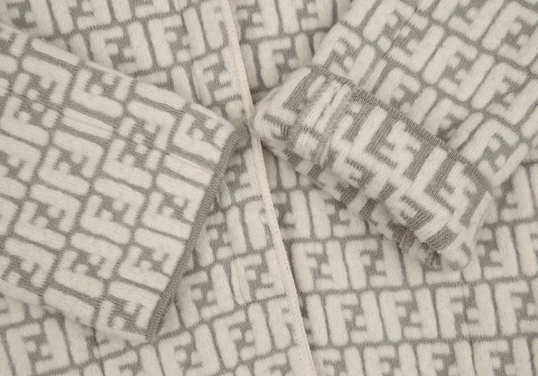 フェンディFENDI ズッカ柄ニットジャケット FF柄 アイボリーグレー40 K-111651_005