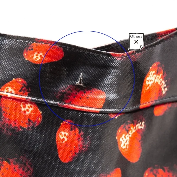 ヒステリックグラマーHYSTERIC GLAMOUR スカルベリーコーティングキャンバスバッグ 黒赤 K-111737_003