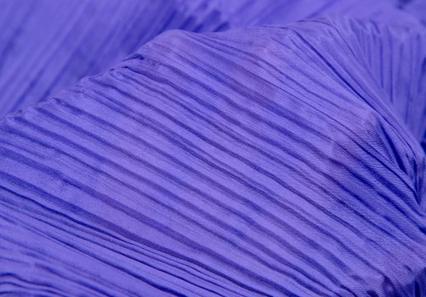 プリーツプリーズPLEATS PLEASE 大判プリーツポンチョストール 青 K-111899_013