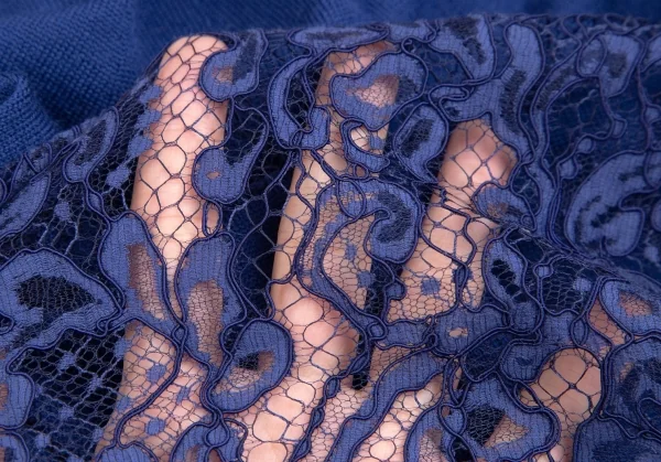 サカイsacai レースレイヤード切替ニットカーディガン 紺青1 K-111962_017