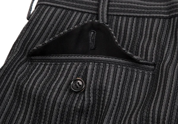 コムデギャルソン オムプリュスCOMME des GARCONS HOMME PLUS ポリストライプ織りステッチデザインテーパードパンツ グレーM K-112029_011