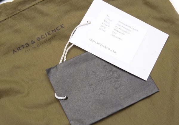 アーツ＆サイエンスARTS&SCIENCE ポケットデザインサコッシュ カーキ K-112111_012