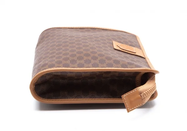 セリーヌCELINE マカダムクラッチバッグ 茶 K-112208_004