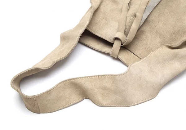 ミュウミュウMIU MIU スウェードショルダーバッグ ベージュ K-112209_010