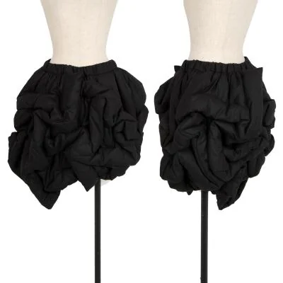 コムデギャルソンCOMME des GARCONS ギャザーデザイン中綿キュロットパンツ 黒