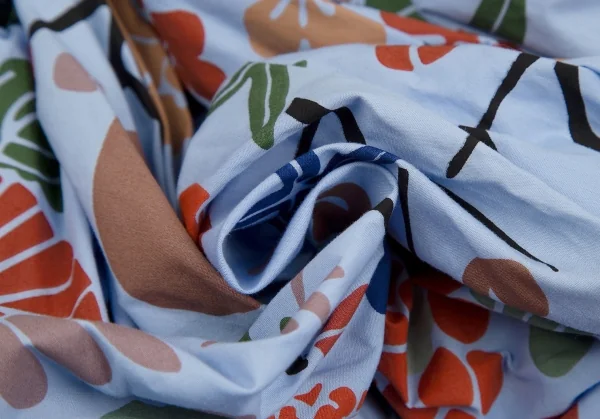 コムデギャルソンCOMME des GARCONS ユニオンジャック花柄再構築ギャザースカート 水色他SS K-112280_017