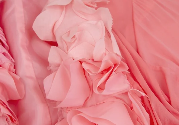 コムデギャルソンCOMME des GARCONS 製品染めフリル装飾ノーカラージャケット ピンクS K-112284_005