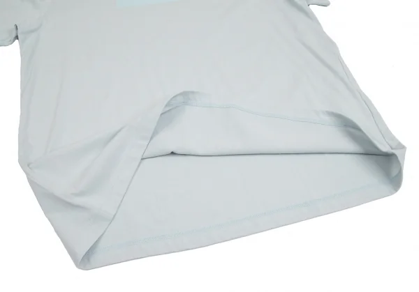 ミナペルホネンmina perhonen エンボスボックスロゴプリントTシャツ ライトブルーEX K-112297_007