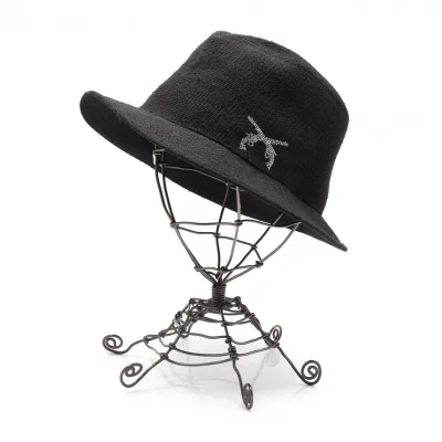 ロアーroar ラインストーンクロスガンハット 黒