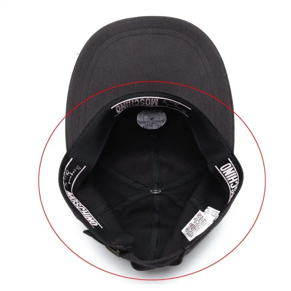 チープアンドシックバイモスキーノCheap and Chic by MOSCHINO ロゴ刺繍ベースボールキャップ 墨黒F K-112387_009