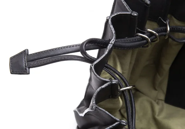 ルポLUPO レザープリーツハンドバッグ 黒 K-112394_014