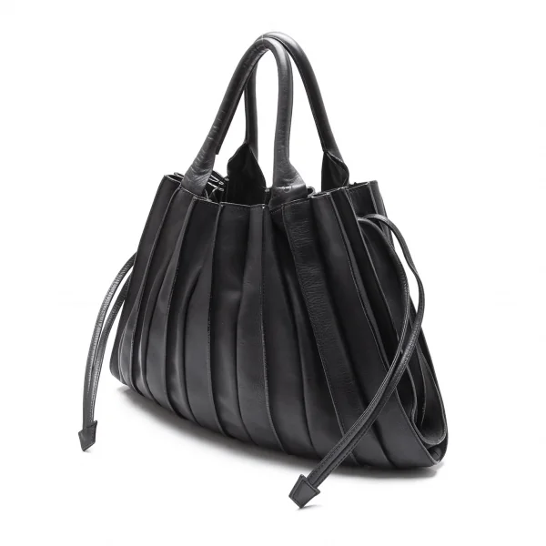 ルポLUPO レザープリーツハンドバッグ 黒 K-112394_002