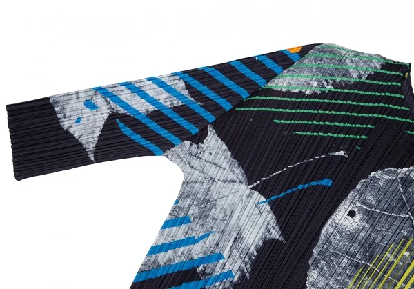 プリーツプリーズPLEATS PLEASE グラフィックプリントボタンレスカーディガン 紺マルチ4 K-112411_006