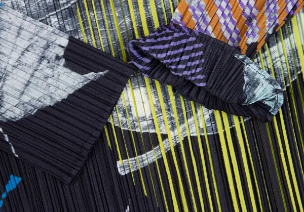 プリーツプリーズPLEATS PLEASE グラフィックプリントボタンレスカーディガン 紺マルチ4 K-112411_007