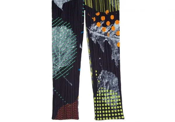 プリーツプリーズPLEATS PLEASE グラフィックプリントセットアップ 紺マルチ4/M位 K-112413_015