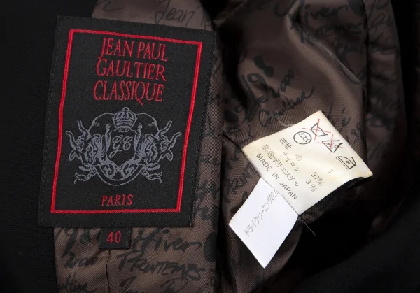 ジャンポールゴルチエ クラシックJean Paul GAULTIER CLASSIQUE 裏レタリングプリントダブルブレストジャケット 黒40 K-112593_017
