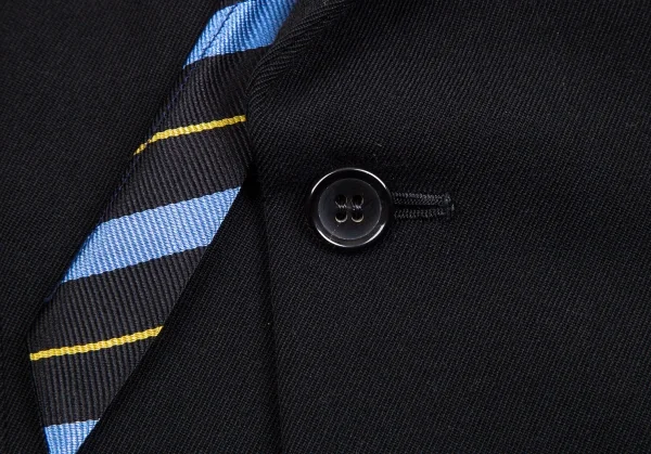 コムデギャルソン オムプリュスCOMME des GARCONS HOMME PLUS ウールネクタイ装飾ダブルジャケット 黒L K-112629_008