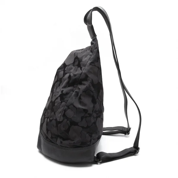 ヨウジヤマモトディスコード Yohji yamamoto discord シャドーカモフラジャガード切替レザーYバックパック 黒 K-112695_009