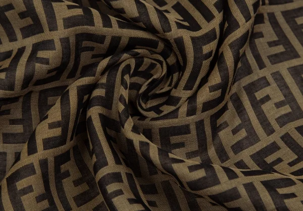 フェンディFENDI ズッカ柄ハンカチ ブラウン K-112748_003