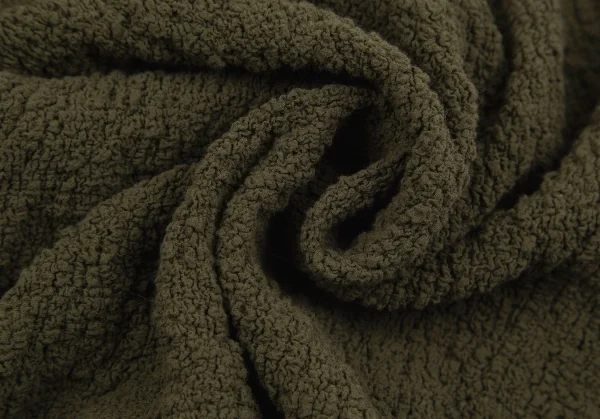 イッセイミヤケ ミーISSEY MIYAKE me テープトリムカリフラワーノースリーブトップス カーキF K-112808_013