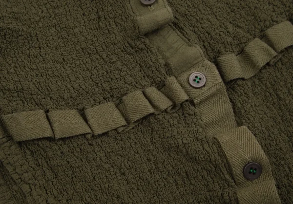 イッセイミヤケ ミーISSEY MIYAKE me テープトリムカリフラワーノースリーブトップス カーキF K-112808_008