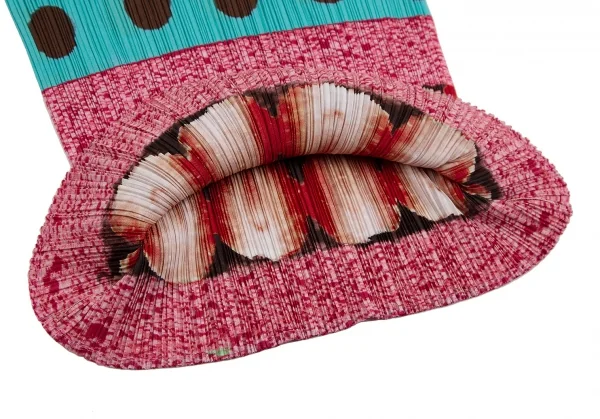 PLEATS PLEASE Dot & Cake Printed Pleats T Shirt K-112822_008