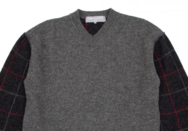 コムデギャルソン オムCOMME des GARCONS HOMME フロント無地切替チェックVネックニットセーター グレーS K-112854_002