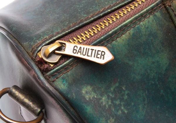 ジャンポールゴルチエJean Paul GAULTIER Ｖサイバー2WAYボストンバッグ 緑 K-112961_010