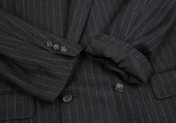 コムデギャルソン オムドゥCOMME des GARCONS HOMME DEUX ウールチョークストライプダブルジャケット チャコールM K-113006_006