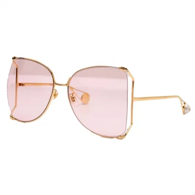 グッチGUCCI GG0252S バタフライ オーバーサイズサングラス ゴールドレンズピンク