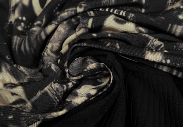 ジャンポールゴルチエ ファムJean Paul GAULTIER FEMME パワーネットプリーツレイヤードフェイスプリントストレッチスカート 黒ベージュ40 K-113111_011