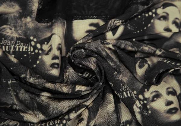 ジャンポールゴルチエ ファムJean Paul GAULTIER FEMME フェイスプリントストレッチセットアップ 黒ベージュ40 K-113112_010