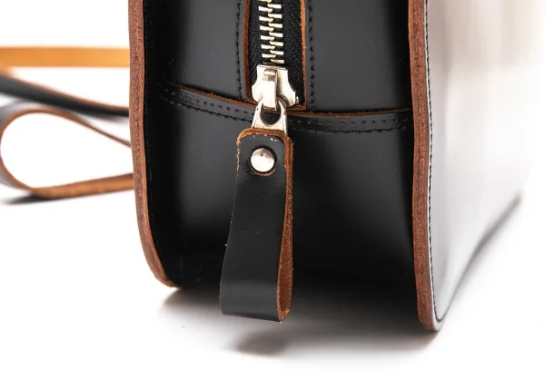 ヨウジヤマモト ファムYohji Yamamoto FEMME 台形レザーショルダーバッグ 黒 K-113177_008