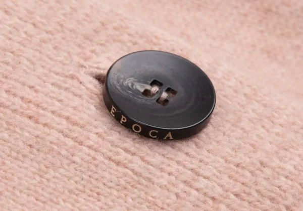 エポカEPOCA ネックウォーマー付きサイドボタンロングニットワンピース ピンクベージュ40 K-113206_013