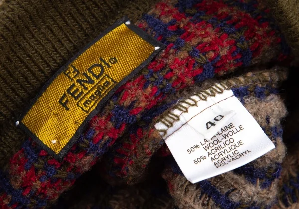 フェンディFENDI フェアアイルニットスカート カーキ他40 K-113290_010