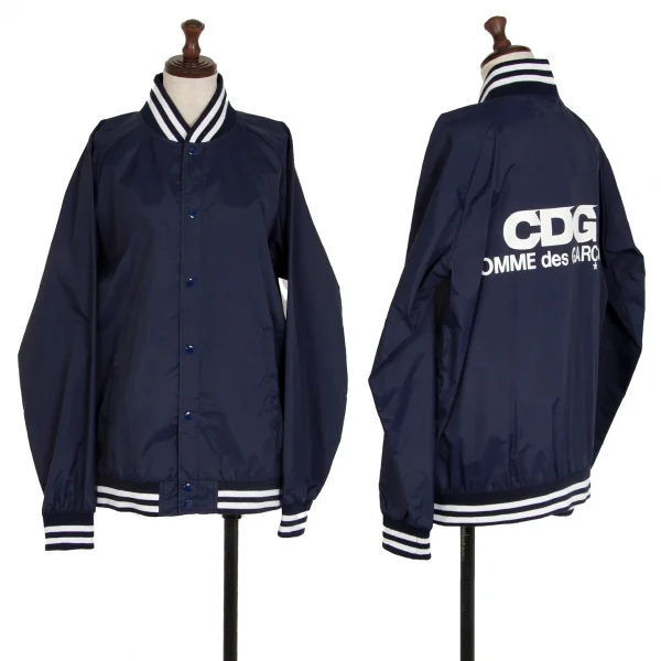 グッドデザインショップ コムデギャルソンGOOD DESIGN SHOP COMME des GARCONSバックロゴプリントブルゾン 紺M K-113564_001