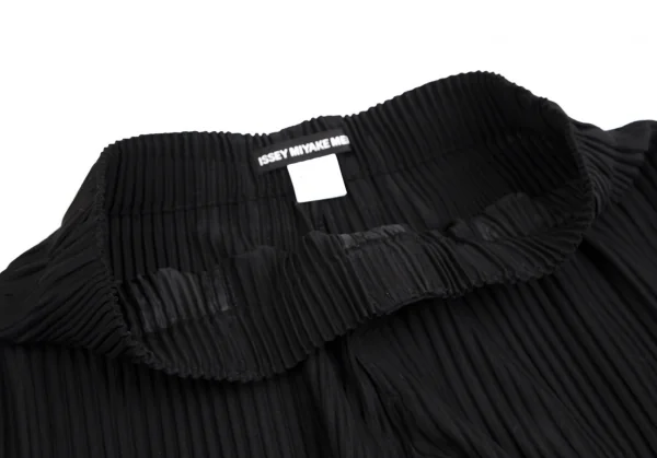 イッセイミヤケ メンISSEY MIYAKE MEN プリーツパンツ 黒4 K-113583_005