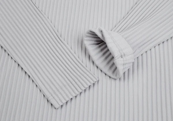 オムプリッセ イッセイ ミヤケHOMME PLISSE ISSEY MIYAKE プリーツハイネックカットソー ライトグレー3 K-113584_006
