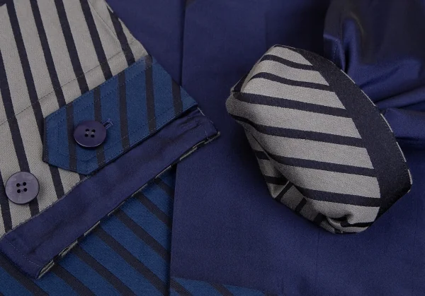 イッセイミヤケ アイム メンISSEY MIYAKE IM MEN STEP バイアスストライプカットジャガードパッカブルコート 青M位 K-113631_008