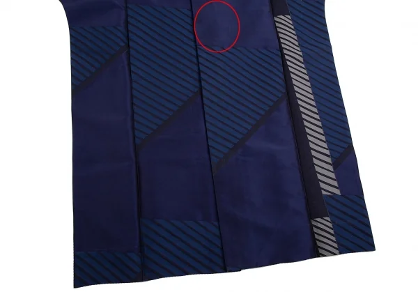 イッセイミヤケ アイム メンISSEY MIYAKE IM MEN STEP バイアスストライプカットジャガードパッカブルコート 青M位 K-113631_009