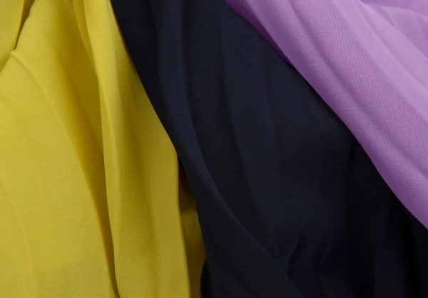 イッセイミヤケISSEY MIYAKE LINK RINGS トリカラーリングプリーツトップス 紺黄水色2 K-113646_011