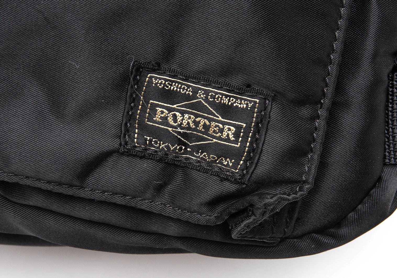 PORTER タンカー　2way ボディバッグ　ショルダーバッグ TANKER(タンカー) 2WAY SHOULDER BAG | 吉田カバンホームページ